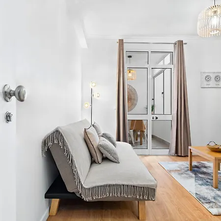 Apartment Cozy Center In