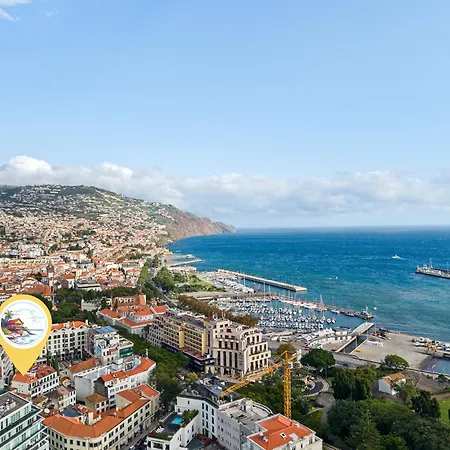 Cozy Center In Apartment Funchal (Madeira)